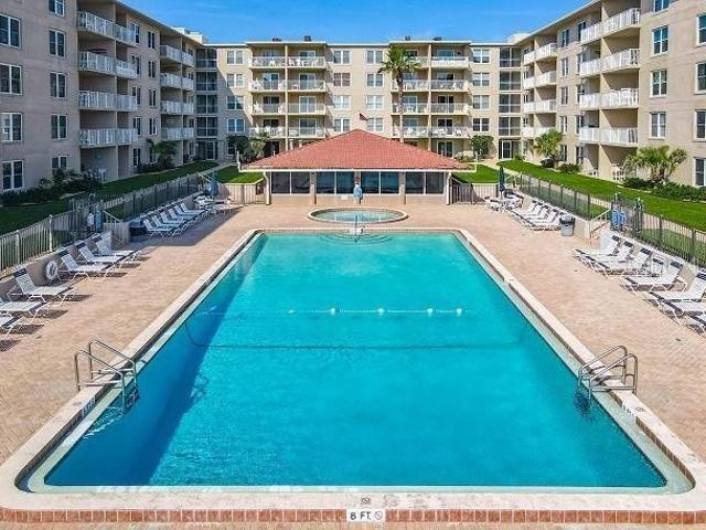 Condo for sale in New Smyrna Beach