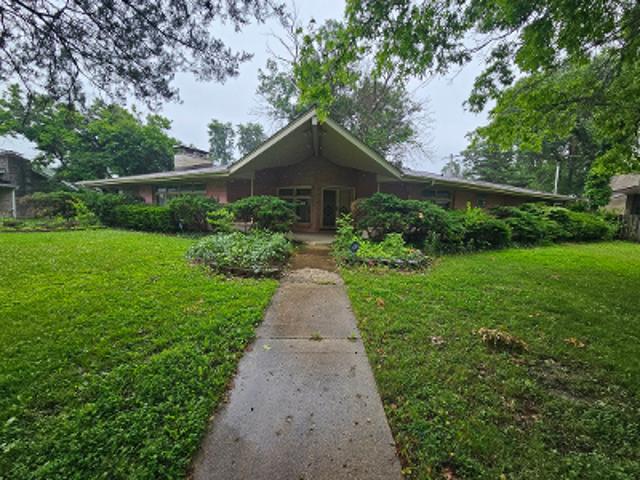 House for sale in Decatur, Illinois