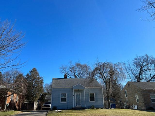 House for sale in Waterford, Michigan