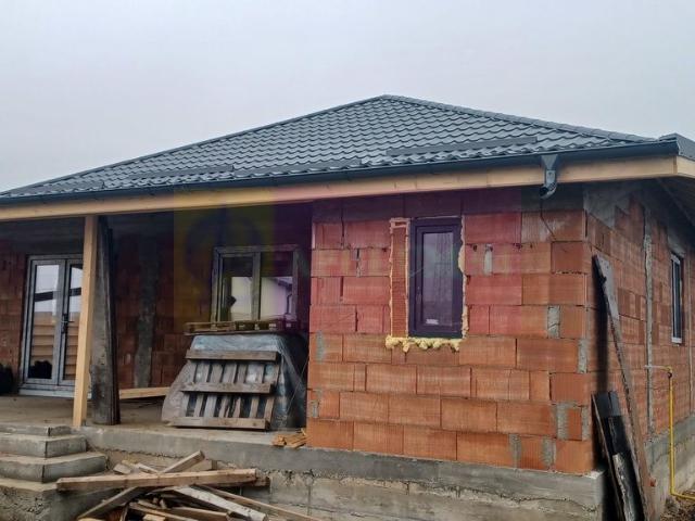 Casă vânzări