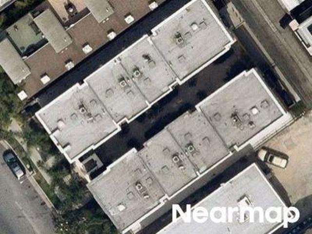Condo for sale in Canoga Park, California