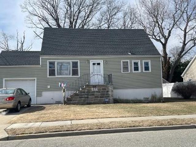 House for sale in Freeport