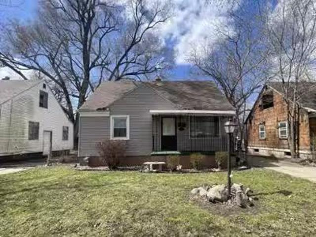 House for sale in Detroit