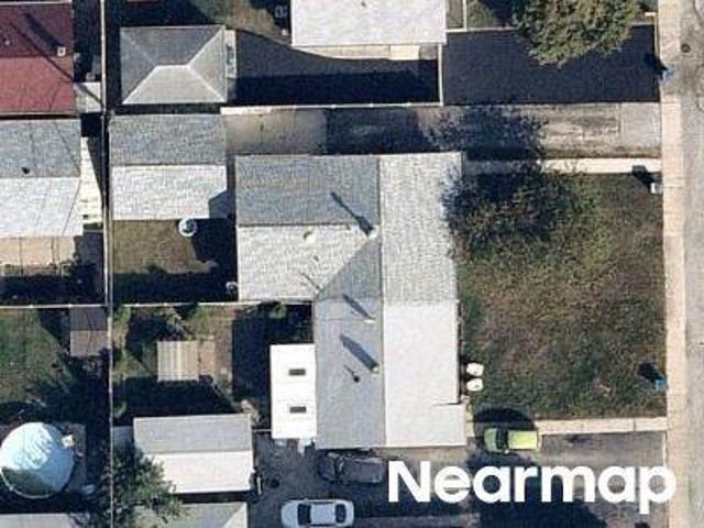 Townhouse for sale in Hometown, Illinois