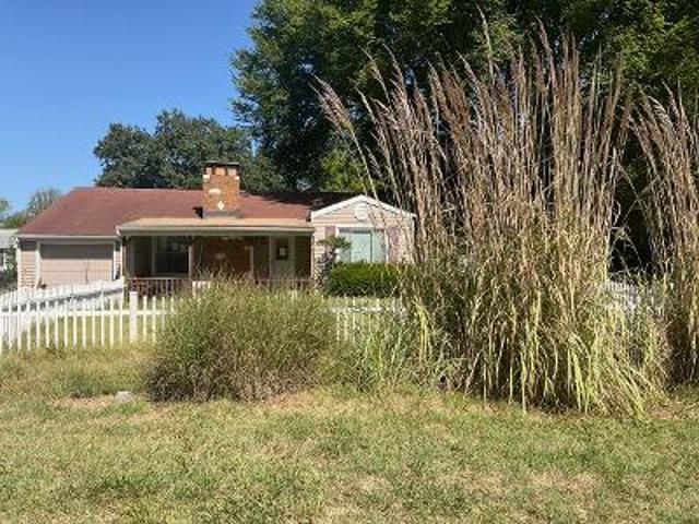 House for sale in Belleville, Illinois