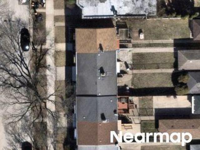Townhouse for sale in Chicago Park, Illinois