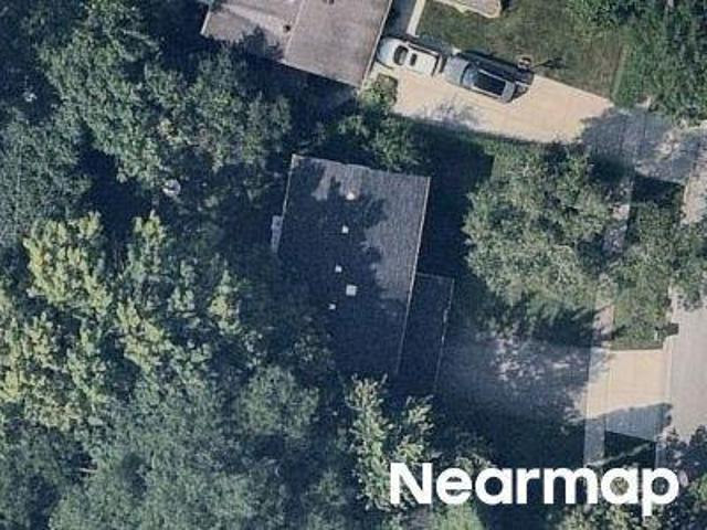 House for sale in Mount Prospect
