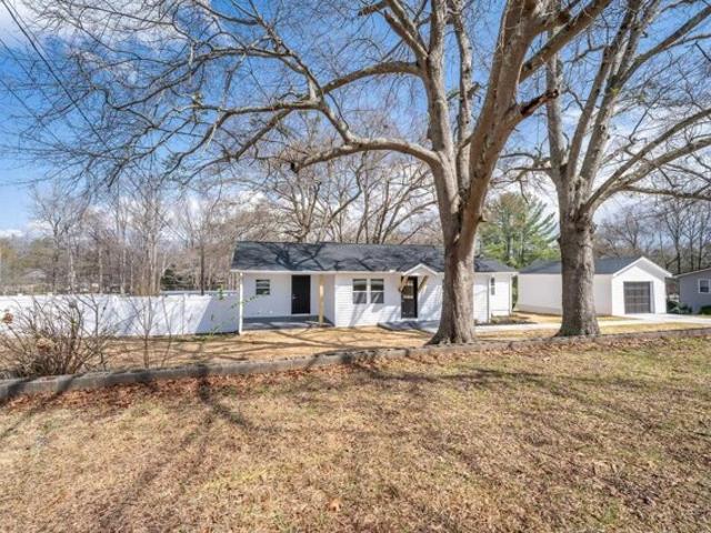 House for sale in Landrum, South Carolina