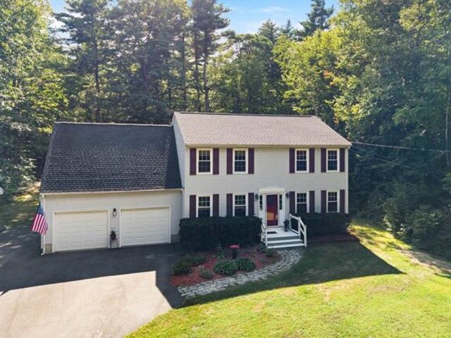 House for sale in Hooksett, Merrimack County
