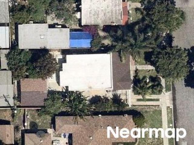 House for sale in East Compton, Compton