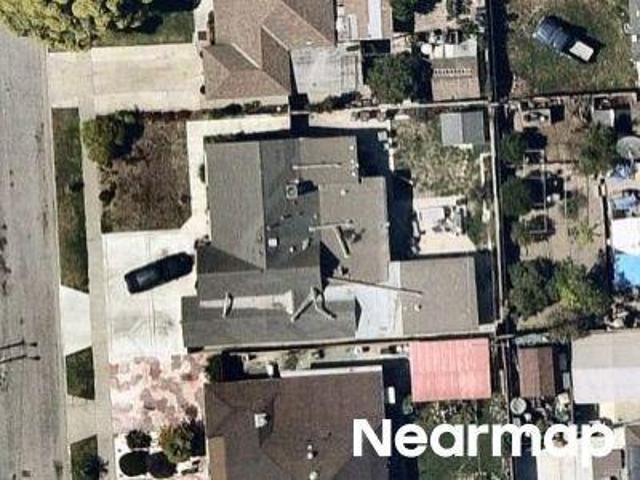 House for sale in Compton