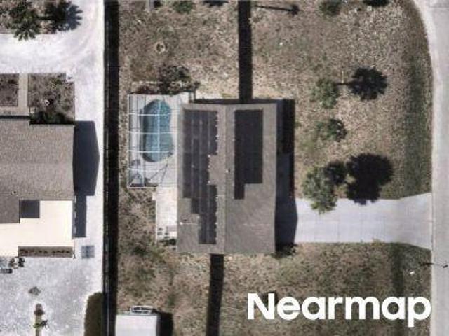 House for sale in Englewood