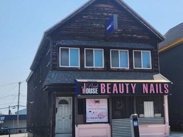 House for sale in Lawrence, Essex County