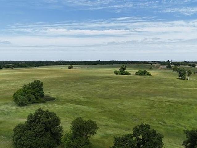Land for sale in Guthrie, Logan County