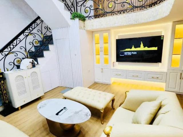 Nhà bán tại Hoàn Kiếm, Hà Nội