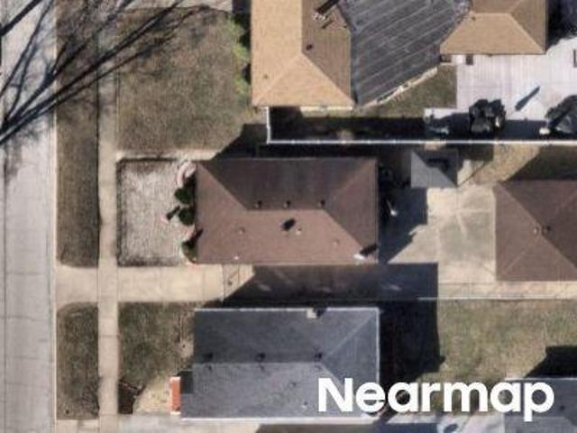 House for sale in Illinois