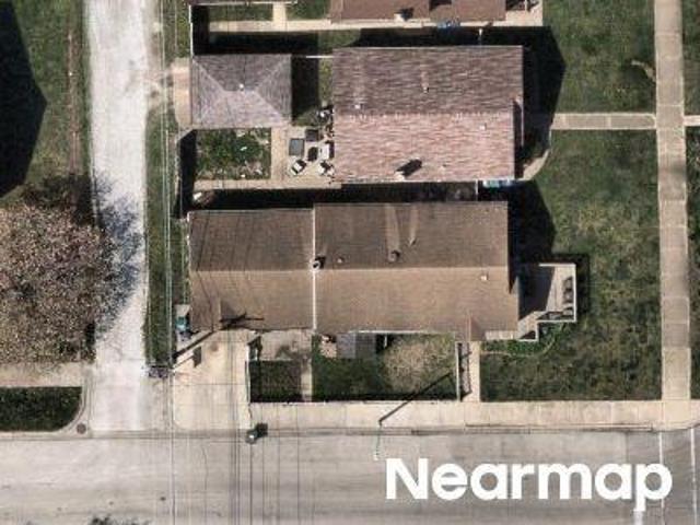 House for sale in Evergreen Park