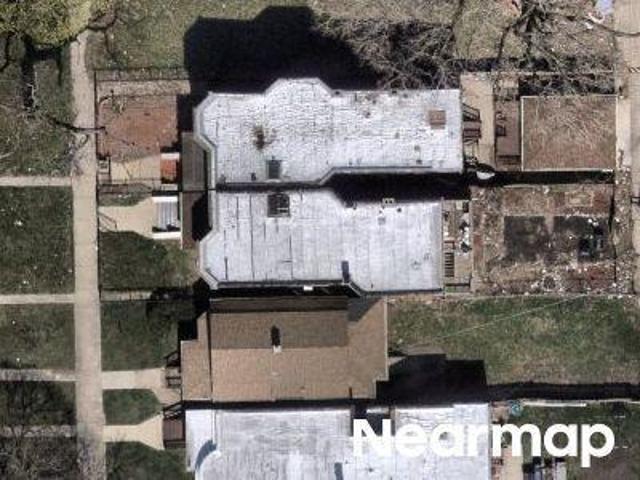 House for sale in Chicago