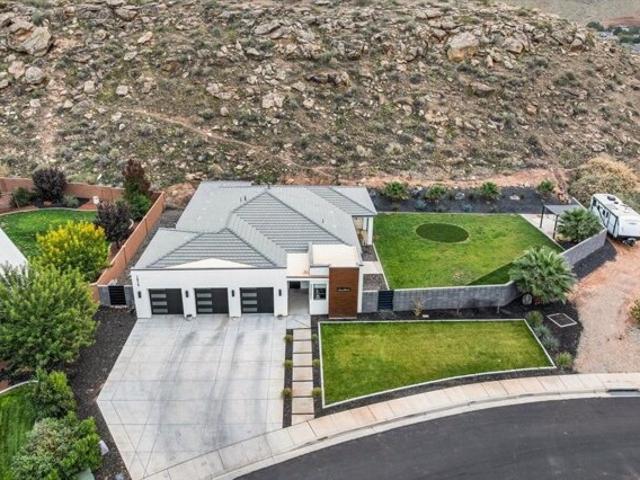 House for sale in Washington, Utah