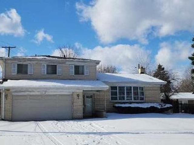 House for sale in Arlington Heights, Illinois