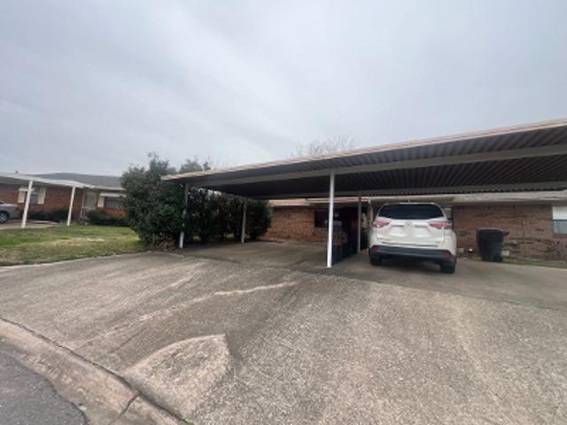 House for sale in Carter, Oklahoma