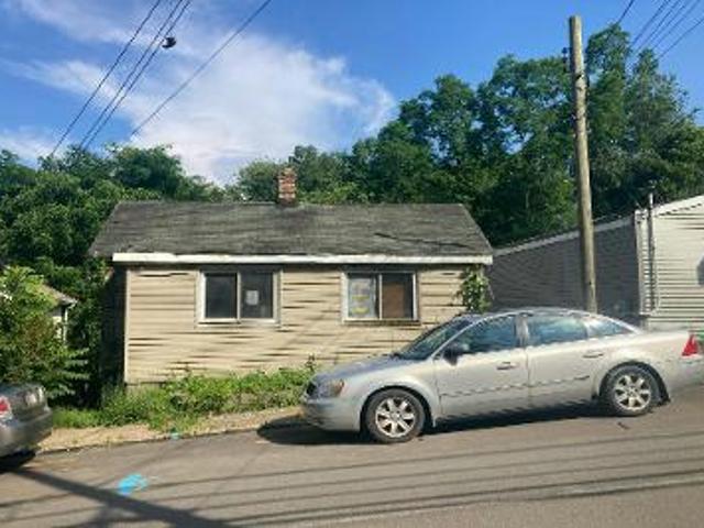 House for sale in Canonsburg, Pennsylvania