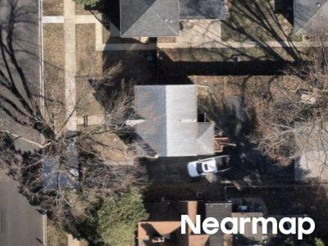 House for sale in Evergreen Park, Illinois