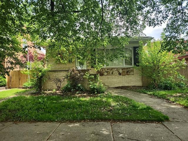 House for sale in Chicago Park, Illinois