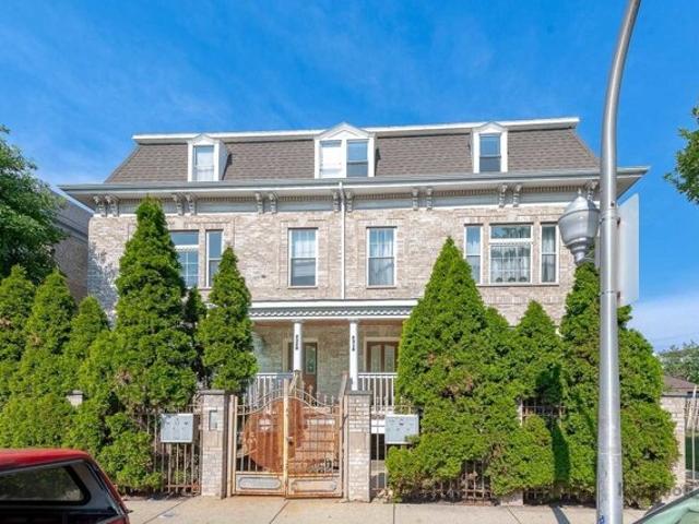 Condo for sale in Chicago