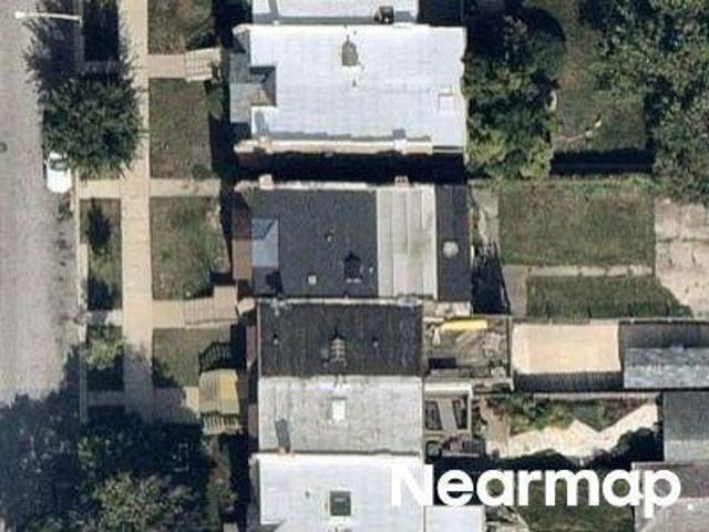 Townhouse for sale in Chicago Park, Illinois