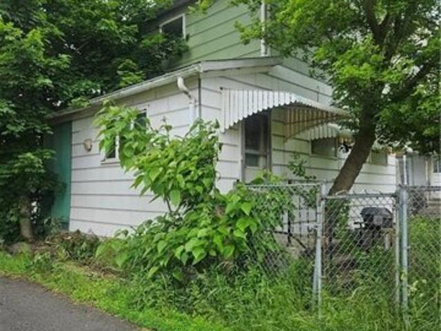 House for sale in Butler
