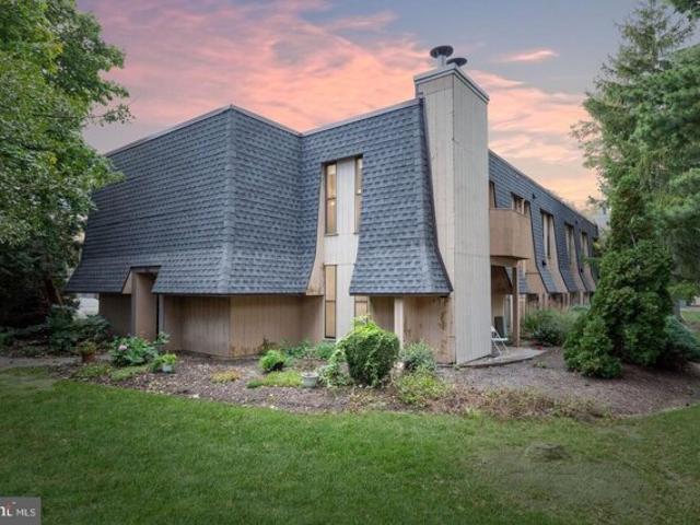 Condo for sale in Maple Shade
