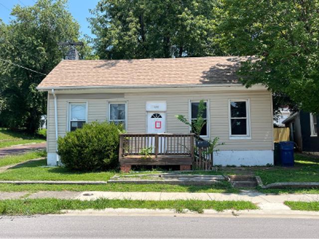 House for sale in Belleville, Illinois
