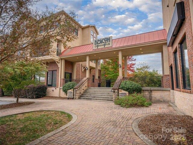 Condo for sale in Hendersonville Condo for sale in Hendersonville
