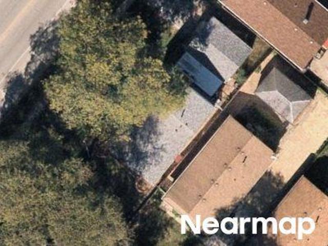 House for sale in Robbins