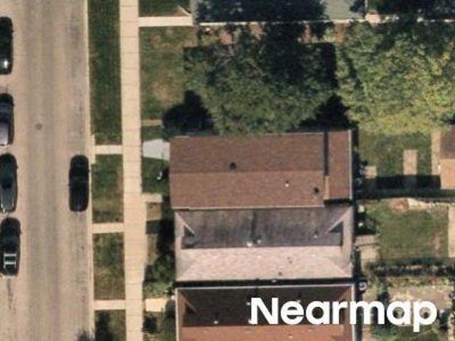 House for sale in Chicago