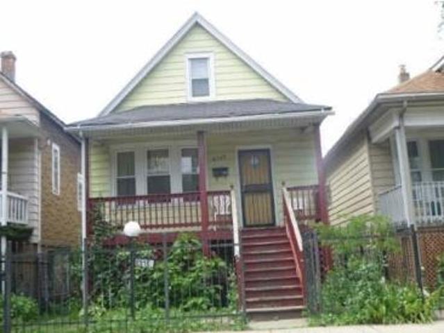 House for sale in Chicago, Illinois
