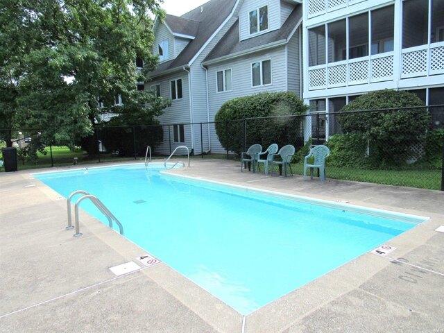 Condo for sale in Bloomington Condo for sale in Bloomington