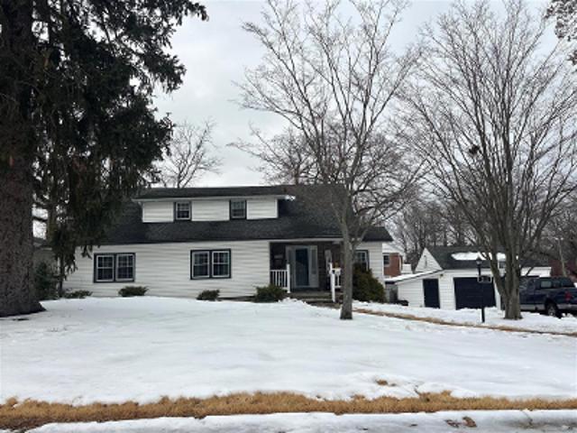 House for sale in Woodbury, New Jersey