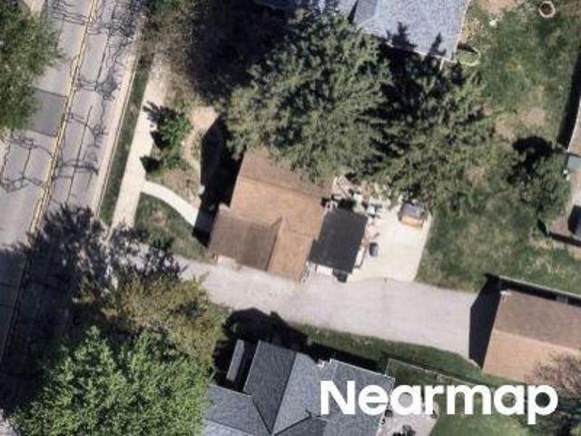 House for sale in Oconomowoc, Waukesha County