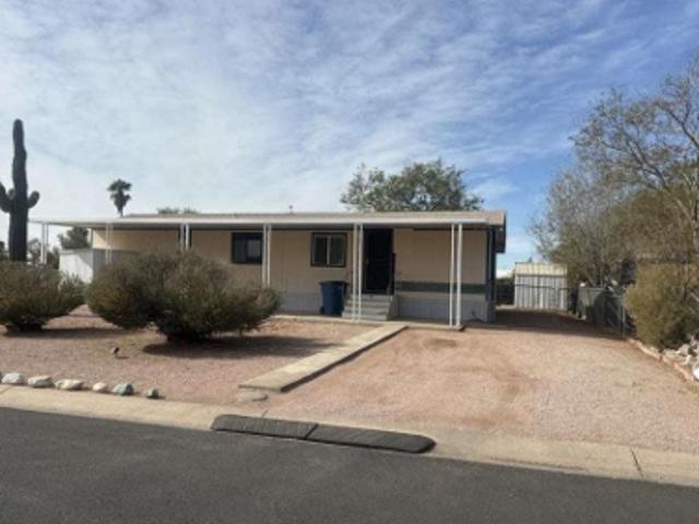House for sale in Apache Junction, Arizona