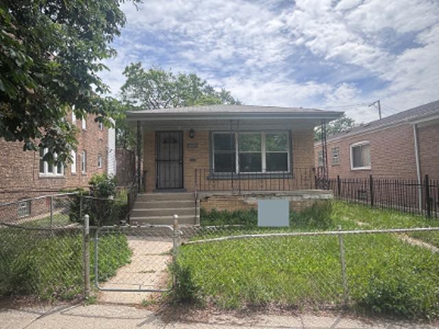 House for sale in Chicago Park, Illinois