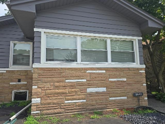 House for sale in Chicago Park, Illinois