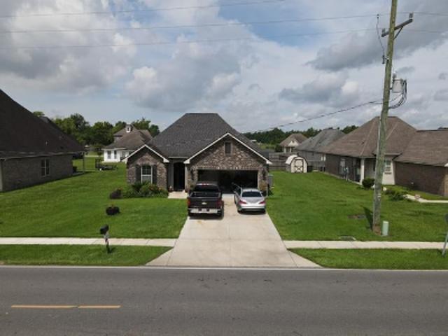 House for sale in Gonzales, Ascension Parish