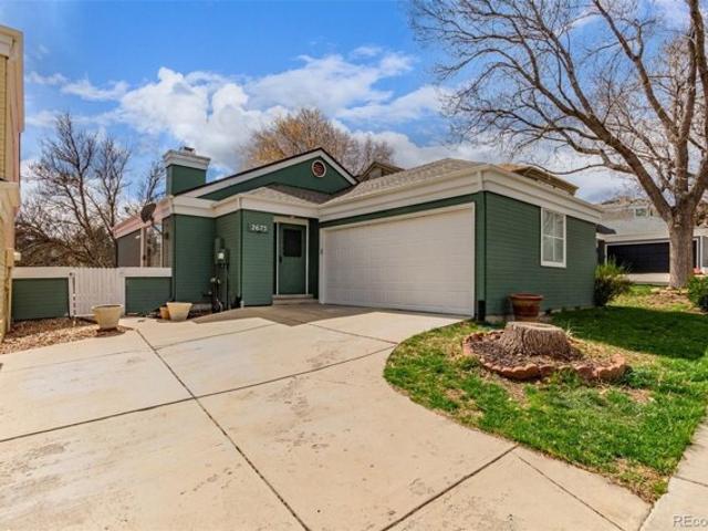 House for sale in Lakewood House for sale in Lakewood