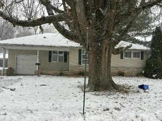 House for sale in Hartford, Illinois