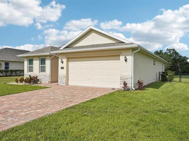House for sale in Howey In The Hills