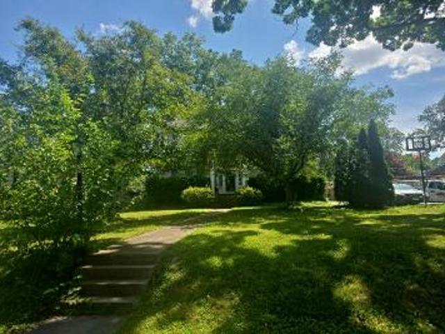 House for sale in Belleville, Illinois
