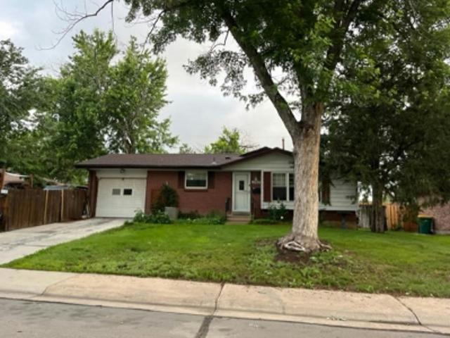 House for sale in Lakewood, Jefferson County