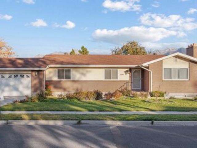 House for sale in Sandy, Utah